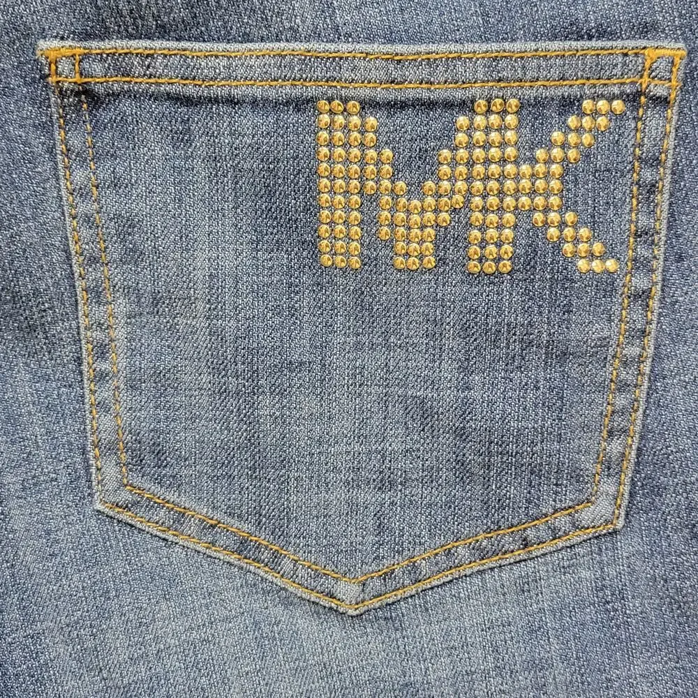 EUC Michael Kors Size 6 Low Rise 5 Pocket Straight Denim Jeans Studded MK Logo